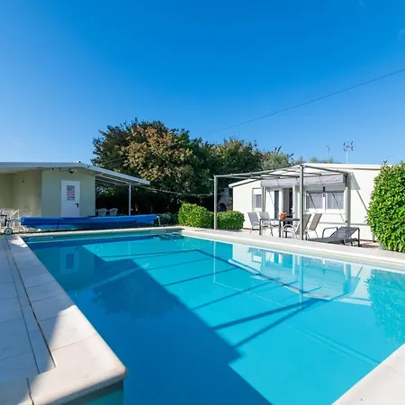 Family Friendly House With A Swimming Pool - 24903 * Rovinj