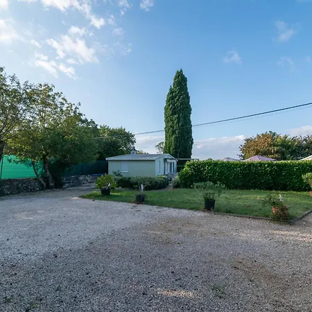 Family Friendly House With A Swimming Pool - 24903